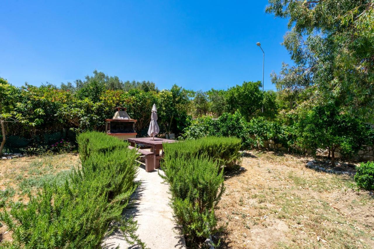 Aristos Garden Apartments Kalithies Exterior photo