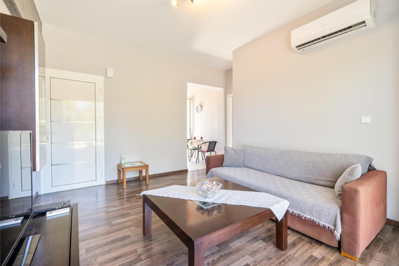 Aristos Garden Apartments Kalithies Exterior photo
